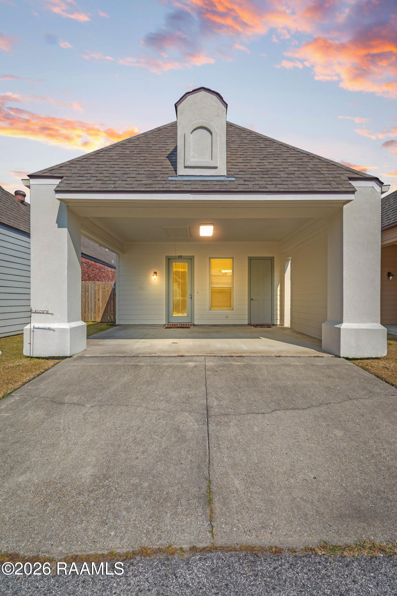 105 Destin Lafayette, LA 70506 - Photo 2 of 39 twilight