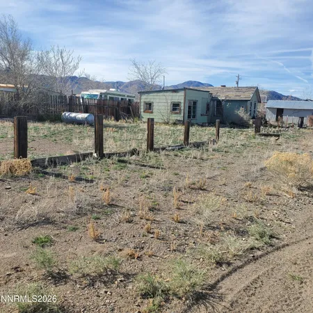 $10,000 | 908 A Street, Mina, NV 89422