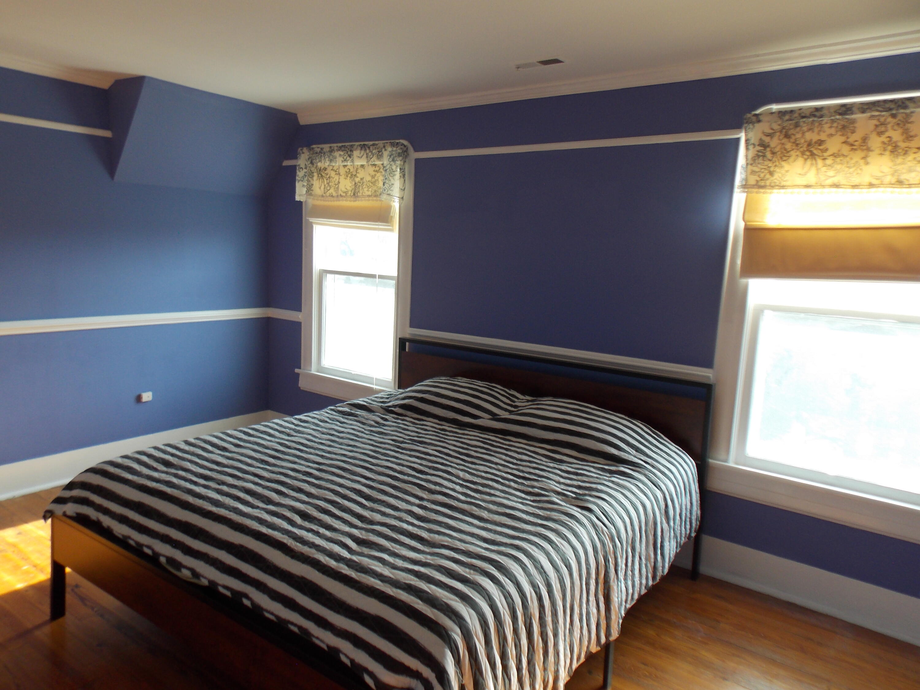 624 South Maple Street Vinton, VA 24179 - Photo 32 of 43 a bedroom with a bed and a window