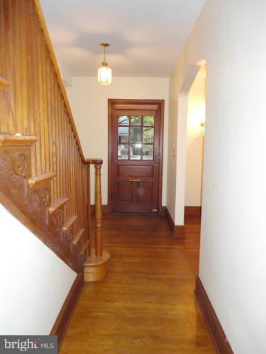 3229 Military Road Northwest Washington, DC 20015 - Photo 5 of 20 Interior (General)