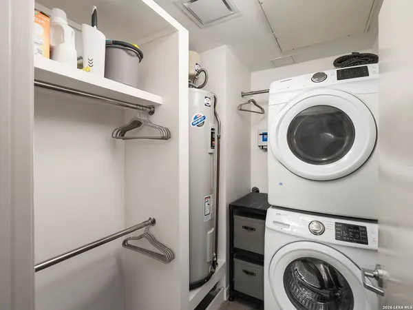 $415,000 | 1115 South Alamo Street, Unit 2304, San Antonio, TX 78210