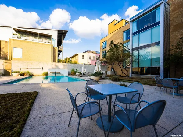 $415,000 | 1115 South Alamo Street, Unit 2304, San Antonio, TX 78210