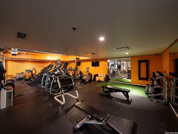 $415,000 | 1115 South Alamo Street, Unit 2304, San Antonio, TX 78210