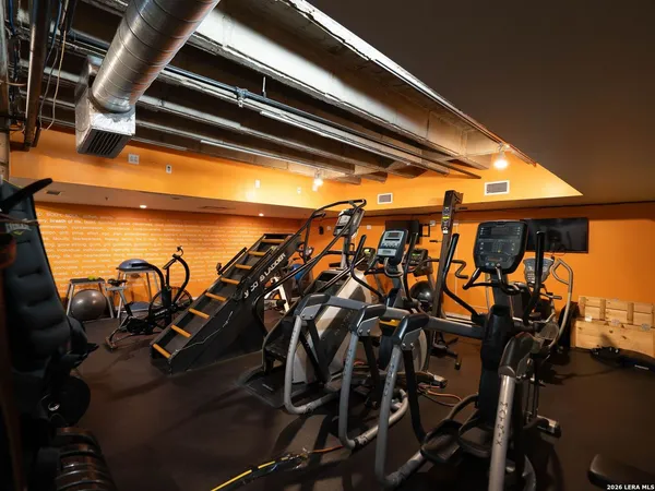 $415,000 | 1115 South Alamo Street, Unit 2304, San Antonio, TX 78210
