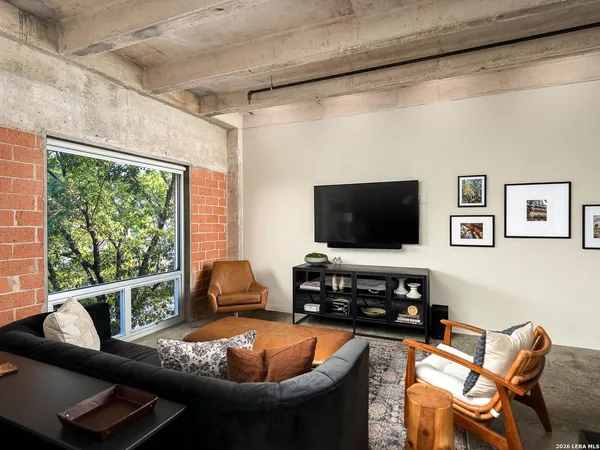 $415,000 | 1115 South Alamo Street, Unit 2304, San Antonio, TX 78210