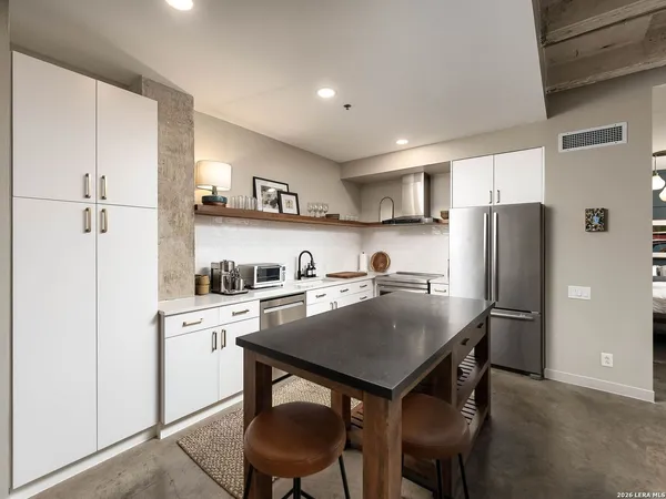 $415,000 | 1115 South Alamo Street, Unit 2304, San Antonio, TX 78210