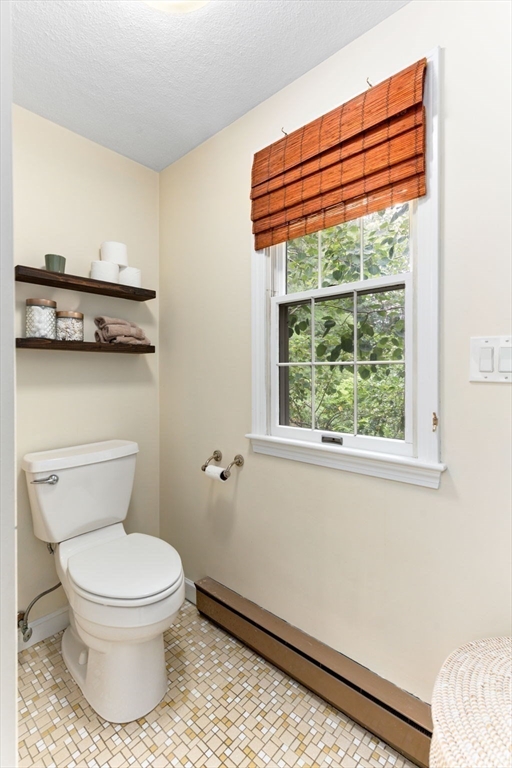 135 Lawndale Road Mansfield, MA 02048 - Photo 30 of 42 Gallery Image 30