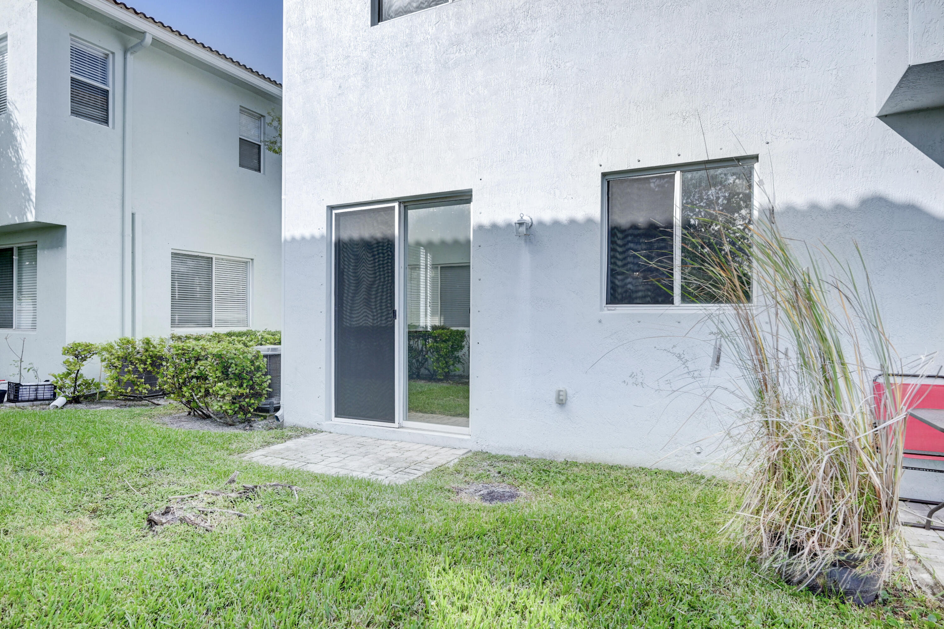 3098 Laurel Ridge Circle Riviera Beach, FL 33404 - Photo 26 of 34 28_ra1_4532_3_4_5_6