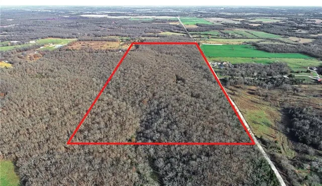 $450,000 | 1550 East & S 425 Road, Jerico Springs, MO 64756