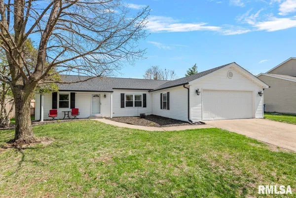 $249,000 | 200 Appomattox Drive, Springfield, IL 62711