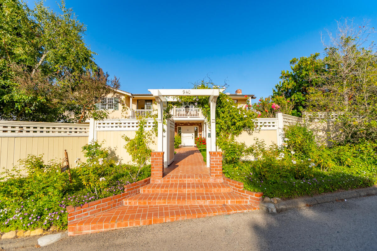 940 Channel Drive Santa Barbara, CA 93108 - Photo 11 of 65 Channel Dr. Entry - 940 Channel Dr