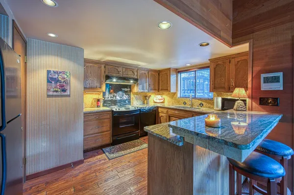 $611,900 | 42005 Hanging Branch Road, Shaver Lake, CA 93664