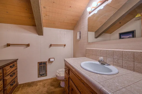 $611,900 | 42005 Hanging Branch Road, Shaver Lake, CA 93664