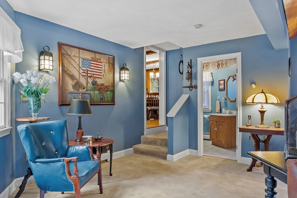 26 Lovejoy Road Andover, MA 01810 - Photo 16 of 42 Gallery Image 16