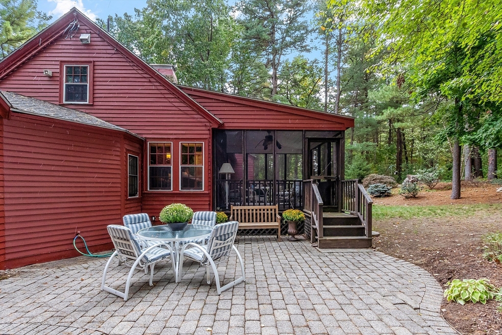 26 Lovejoy Road Andover, MA 01810 - Photo 36 of 42 Gallery Image 36
