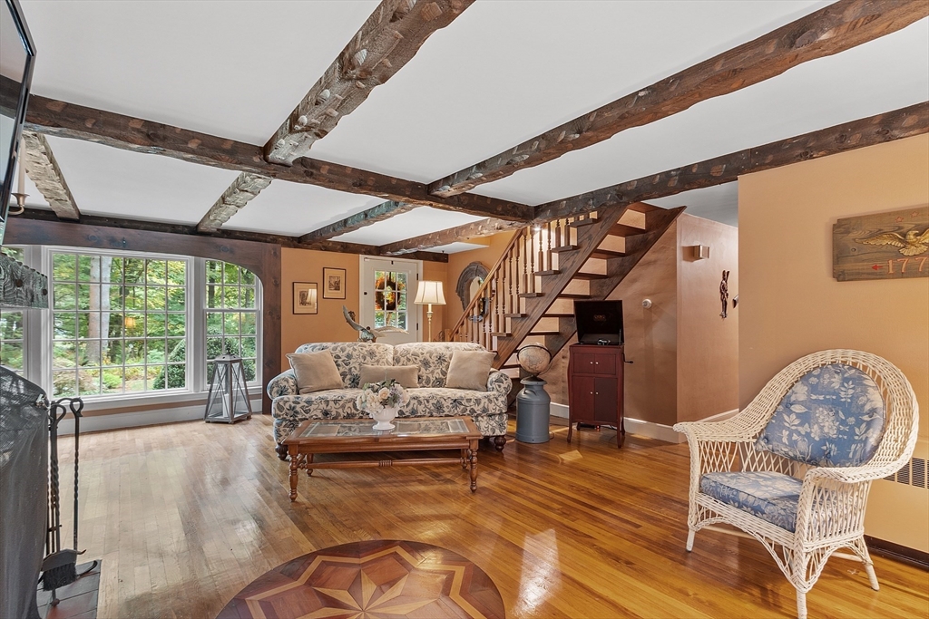 26 Lovejoy Road Andover, MA 01810 - Photo 7 of 42 Gallery Image 7