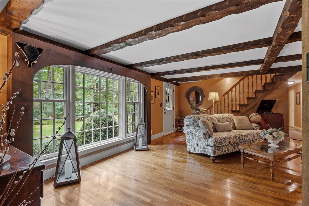 26 Lovejoy Road Andover, MA 01810 - Photo 8 of 42 Gallery Image 8
