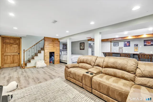 $675,000 | 73 Valley View Road, Milford, CT 06461