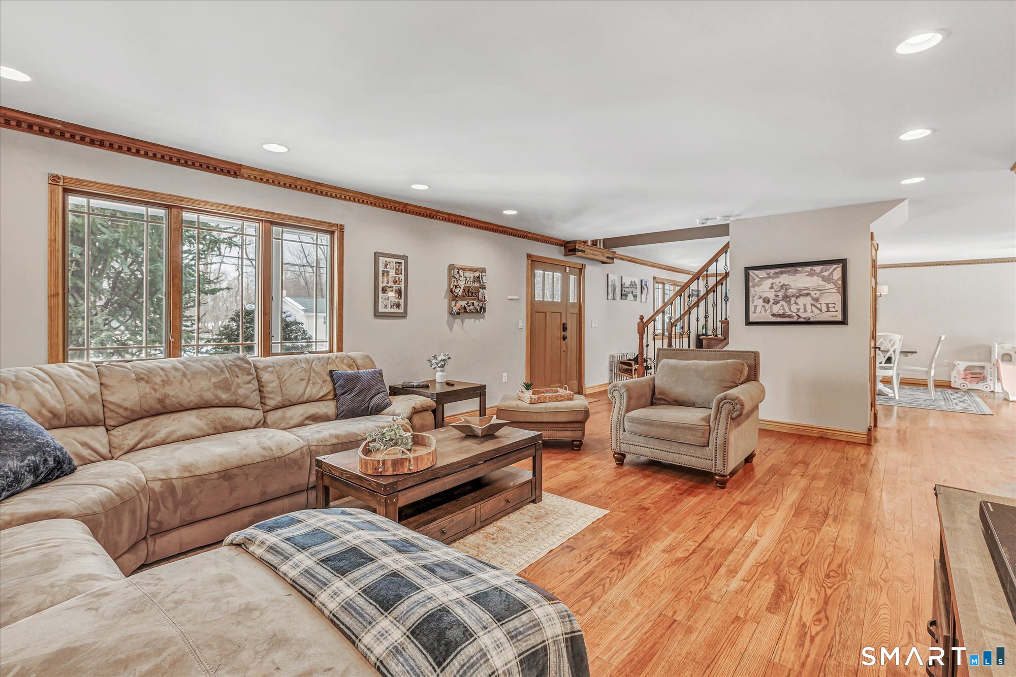 73 Valley View Road Milford, CT 06461 - Photo 7 of 40