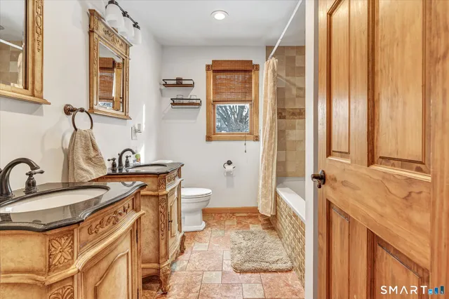 $675,000 | 73 Valley View Road, Milford, CT 06461