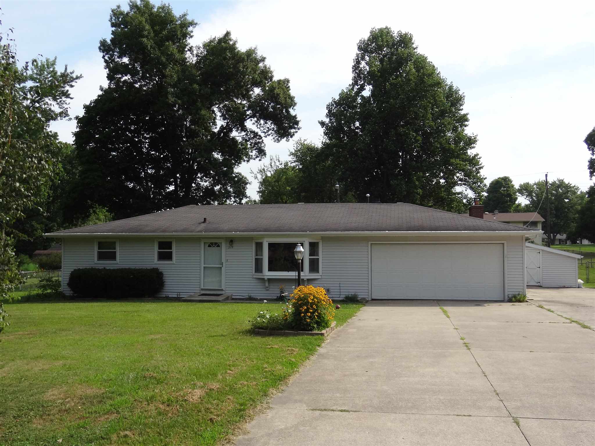 311 Blake Drive Fort Wayne, IN 46804 - Photo 16 of 18