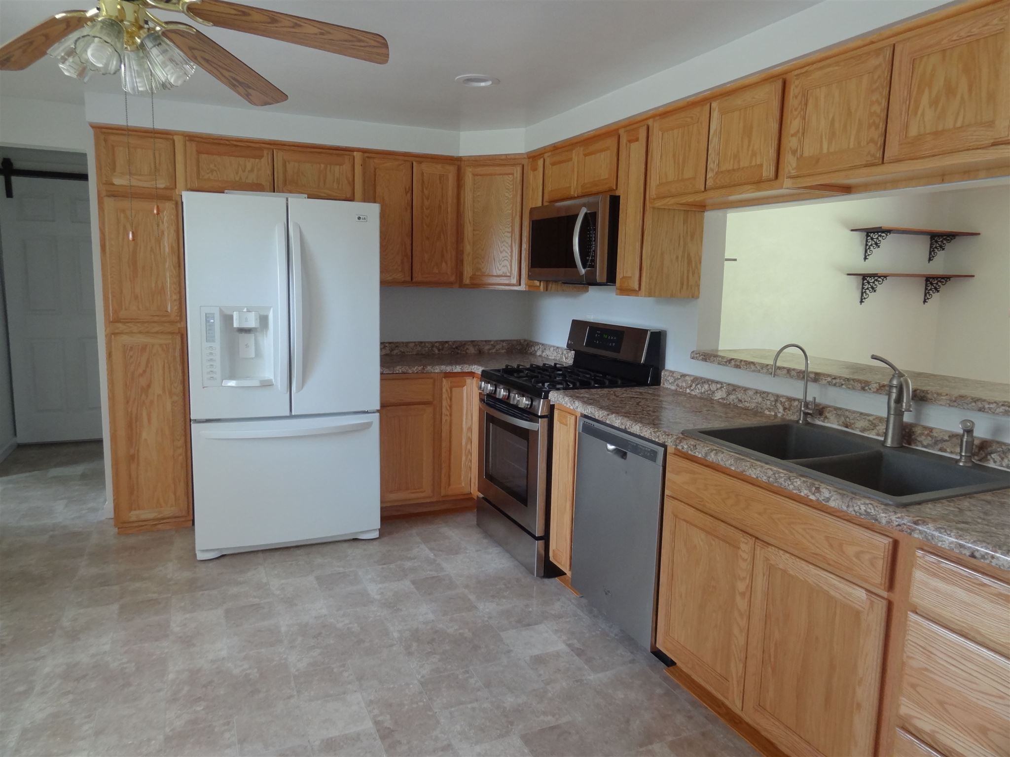 311 Blake Drive Fort Wayne, IN 46804 - Photo 5 of 18