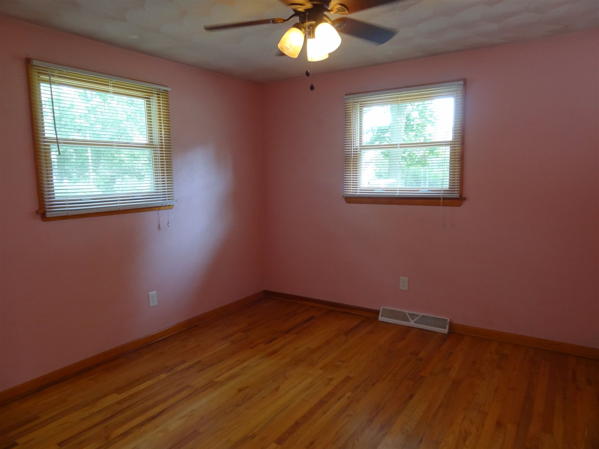 311 Blake Drive Fort Wayne, IN 46804 - Photo 8 of 18