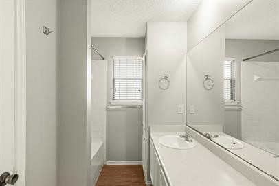 8311 Treehouse Lane Austin, TX 78749 - Photo 10 of 26