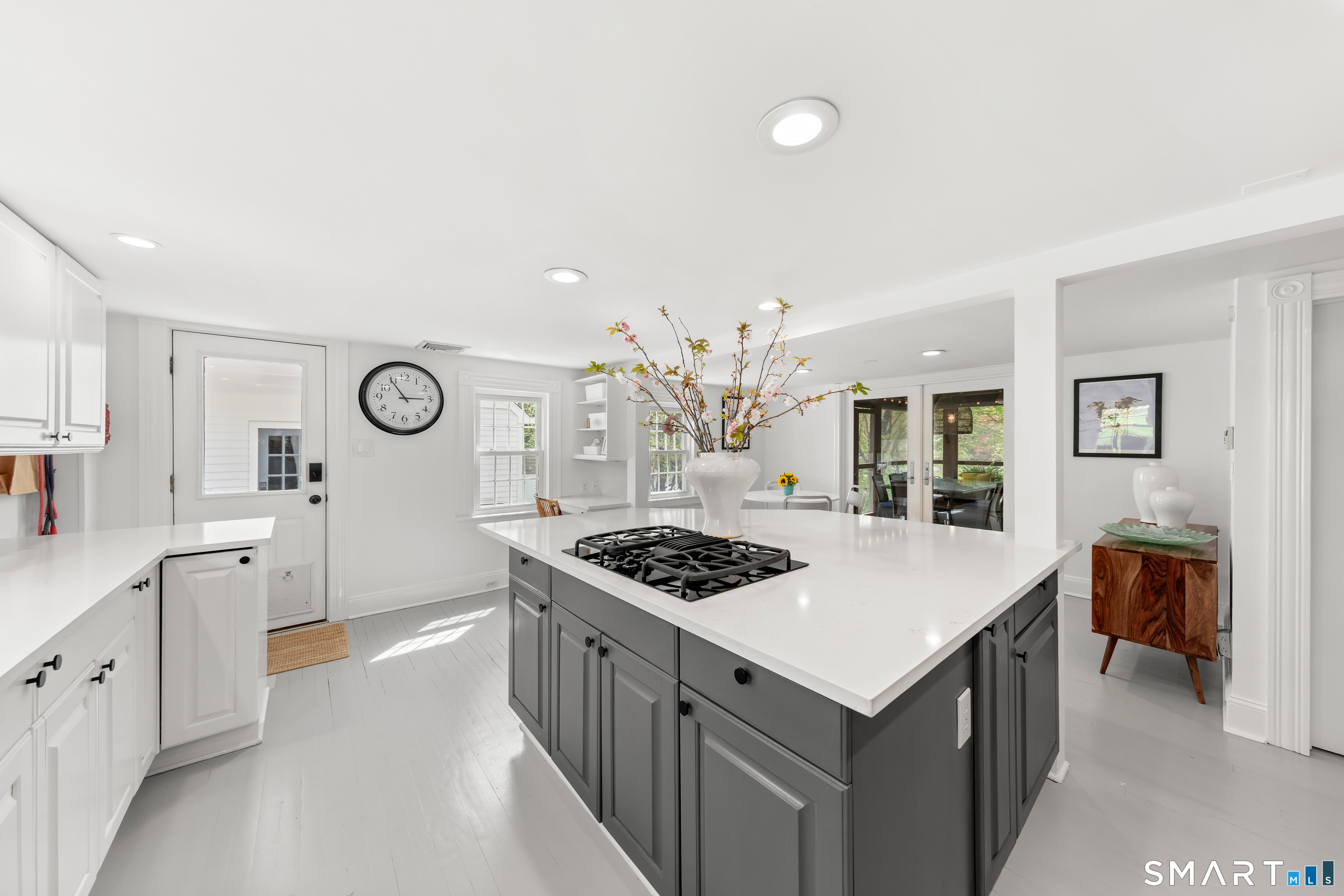 4 Wake Robin Road Westport, CT 06880 - Photo 12 of 39