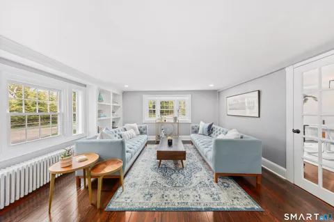 $1,800,000 | 4 Wake Robin Road, Westport, CT 06880