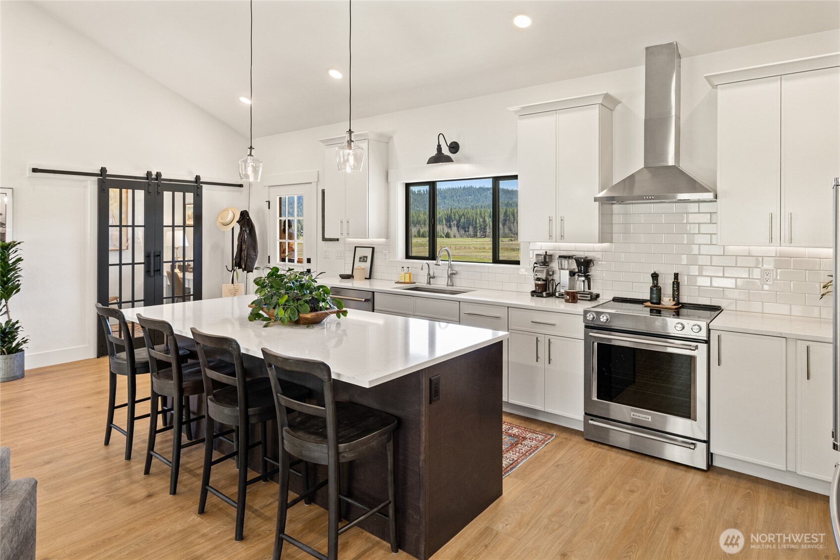 10692 Teanaway Road Cle Elum, WA 98922 - Photo 15 of 40