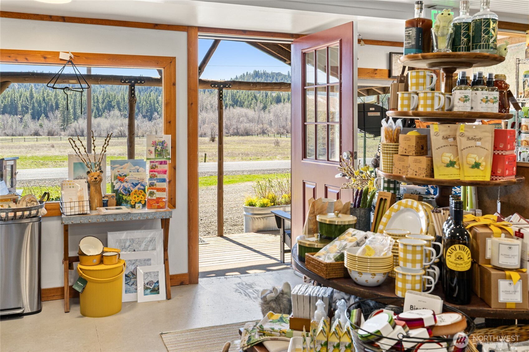 10692 Teanaway Road Cle Elum, WA 98922 - Photo 38 of 40