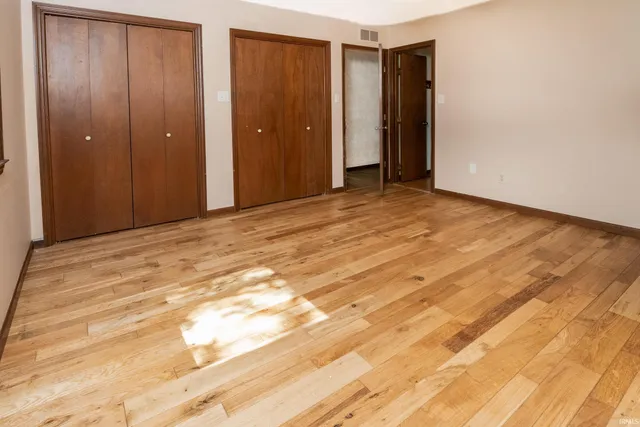 $565,000 | 2131 East Meadowbluff Court, Bloomington, IN 47401