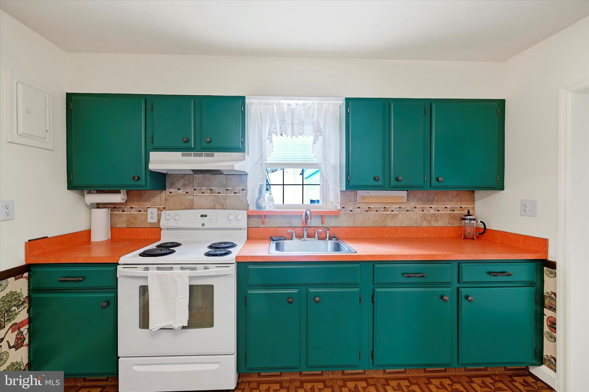 322 Sassafras Road Baltimore, MD 21221 - Photo 11 of 41