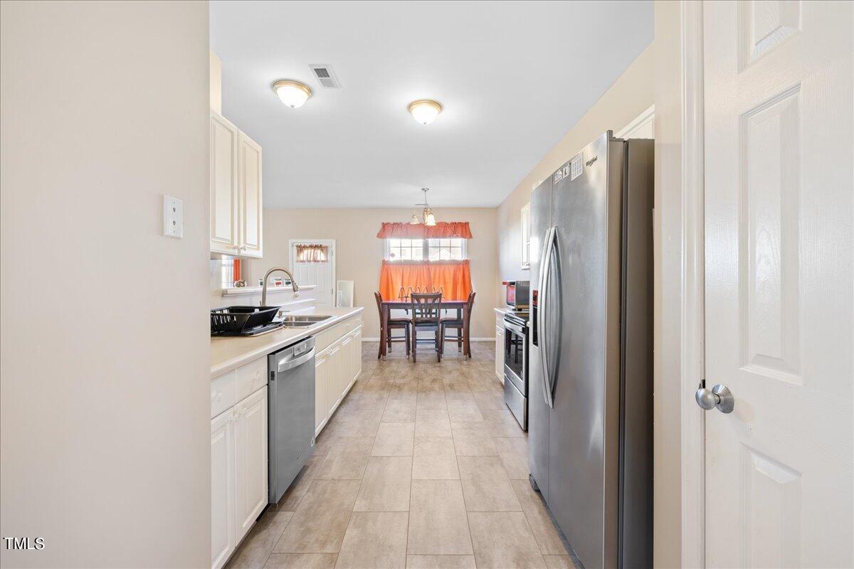 2605 Alabaster Court Raleigh, NC 27610 - Photo 15 of 49 15-2605 Alabaster Ct