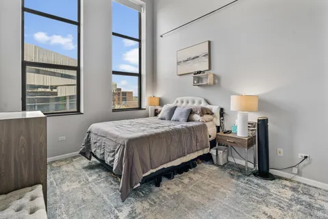 $475,000 | 758 North Larrabee Street, Unit 305, Chicago, IL 60654