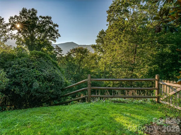 $2,895,000 | 39 Ox Bow Crossing, Weaverville, NC 28787