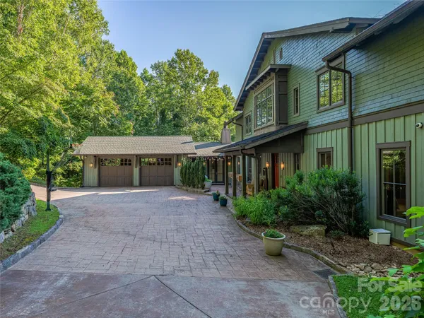 $2,895,000 | 39 Ox Bow Crossing, Weaverville, NC 28787