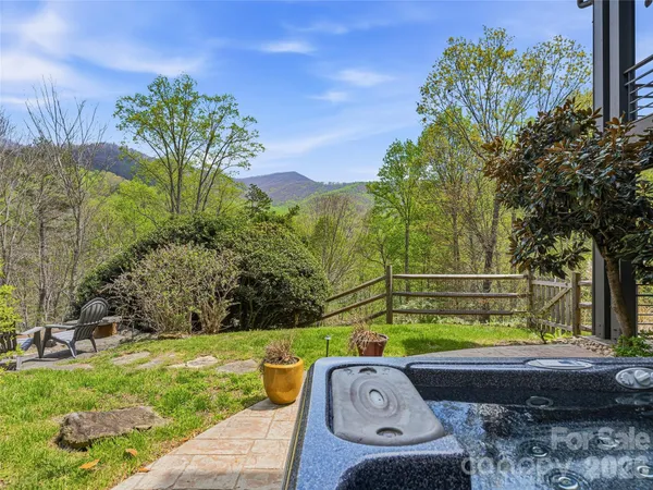 $2,895,000 | 39 Ox Bow Crossing, Weaverville, NC 28787
