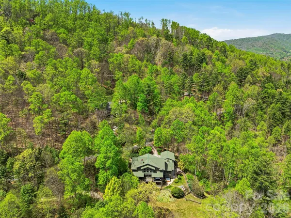 $2,895,000 | 39 Ox Bow Crossing, Weaverville, NC 28787