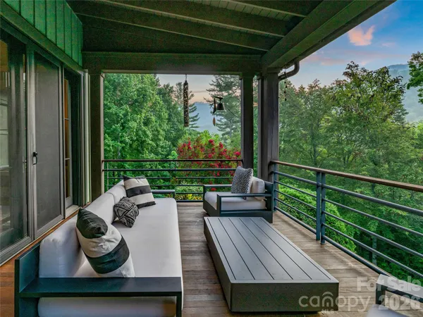 $2,895,000 | 39 Ox Bow Crossing, Weaverville, NC 28787