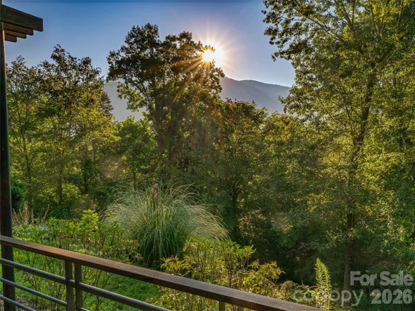 $2,895,000 | 39 Ox Bow Crossing, Weaverville, NC 28787