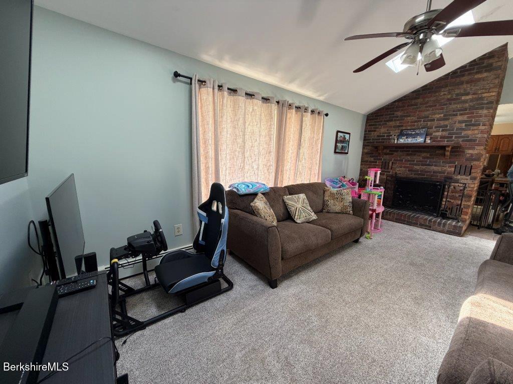 118 Winesap Road Pittsfield, MA 01201 - Photo 18 of 40 20260601_190515747_iOS