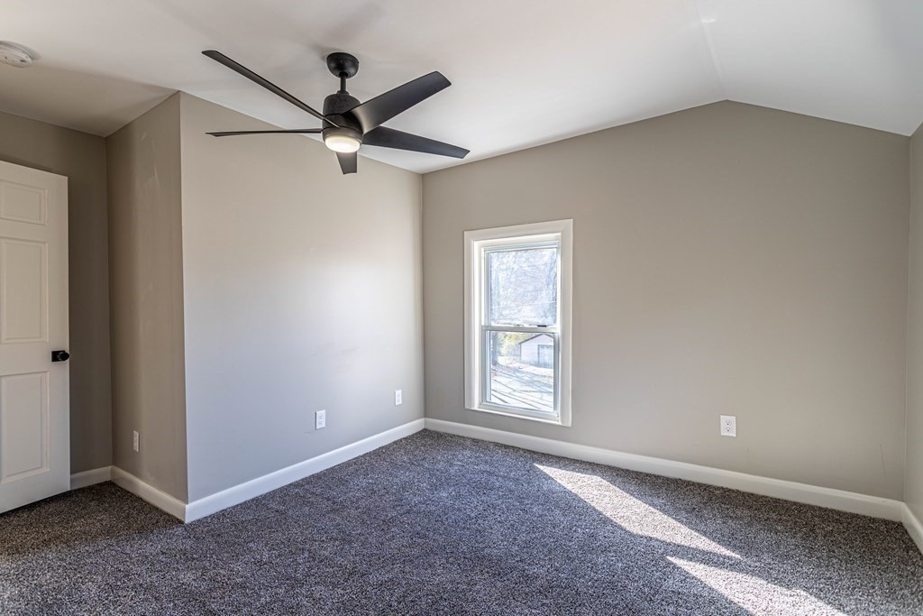 242 Petersham Road Athol, MA 01331 - Photo 25 of 42