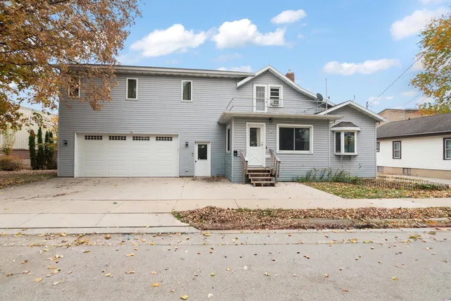 $215,000 | 124 South Custer Street, Brillion, WI 54110