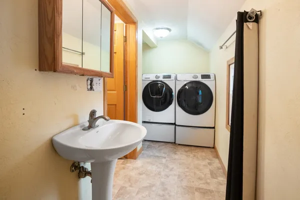 $209,000 | 124 South Custer Street, Brillion, WI 54110
