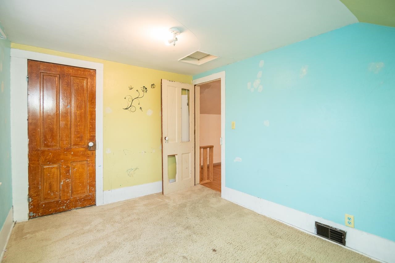 124 South Custer Street Brillion, WI 54110 - Photo 21 of 40