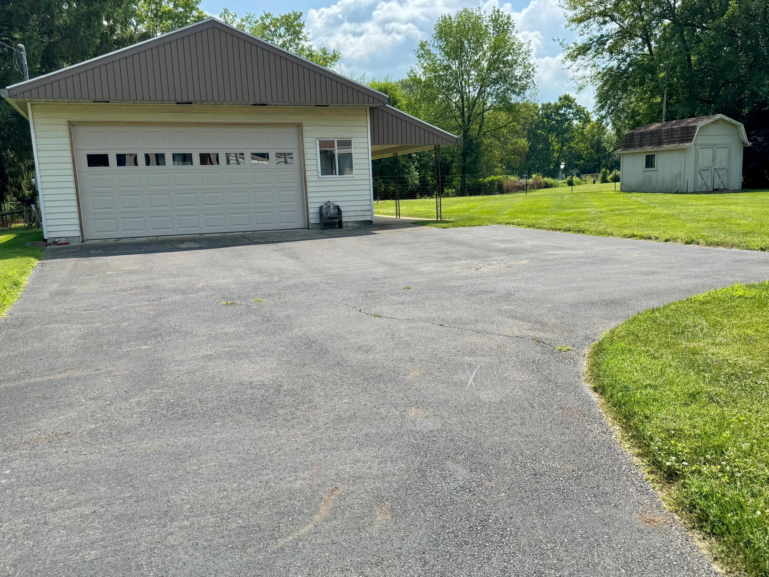3412 Hedgely Road Springfield, OH 45506 - Photo 25 of 35
