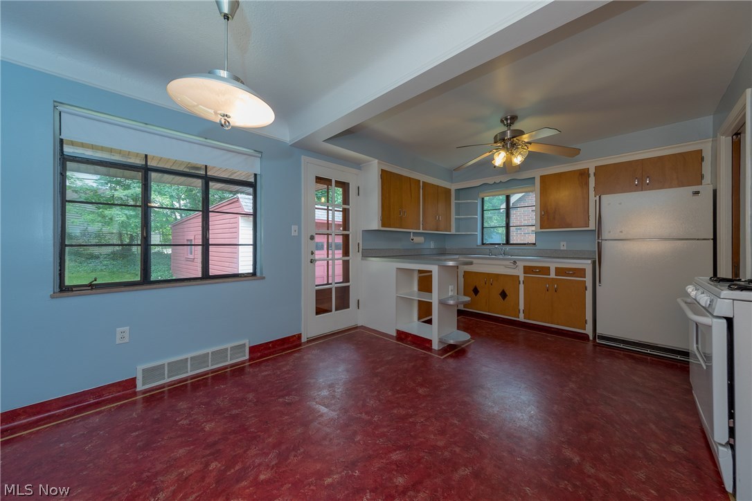 1131 Castleton Road Cleveland Heights, OH 44121 - Photo 14 of 30