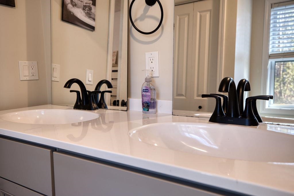 80 White Lake Road Tamworth, NH 03817 - Photo 15 of 30